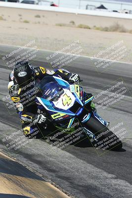 media/Oct-30-2025-Racers Edge (Thu) [[dabbdaf680]]/2-A Group/Session 3 (Turn 15 Inside)/